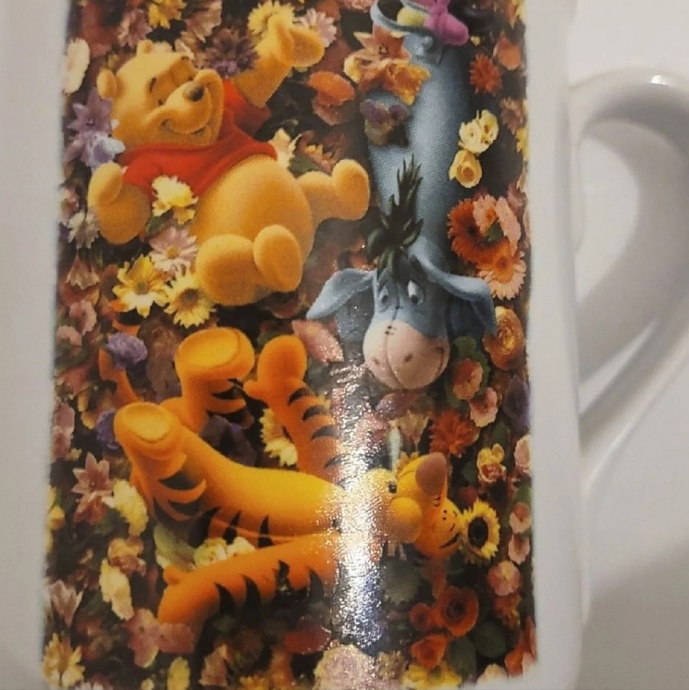 Disney Winnie the Pooh Mug - Picture 2 of 4